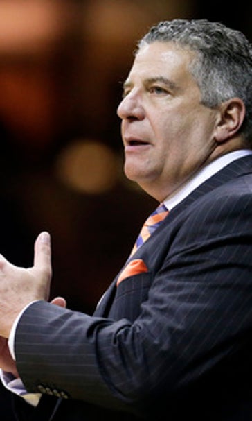Vanderbilt snaps 3-game SEC skid by beating Auburn 75-57